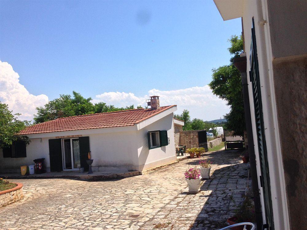Dimora Del Sole Apartment Putignano Exterior photo